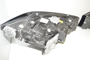 BMW 3 G20 G21 Комплект передних фар 8496163