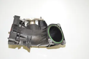 BMW 5 F10 F11 Altra parte del vano motore 7823244