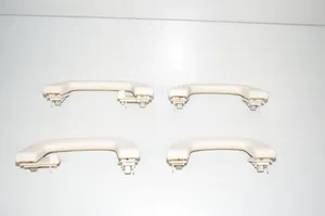 BMW 3 G20 G21 Un set di maniglie per il soffitto 7475742