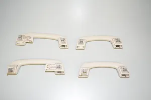 BMW 3 G20 G21 Un set di maniglie per il soffitto 7475742