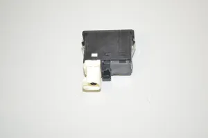 BMW X3 F25 Connettore plug in USB 9237653