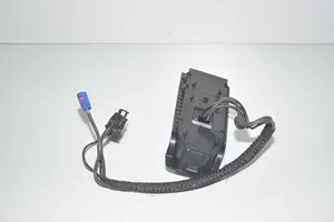 BMW 3 F30 F35 F31 Sterownik / Moduł sterujący telefonem 84109220652