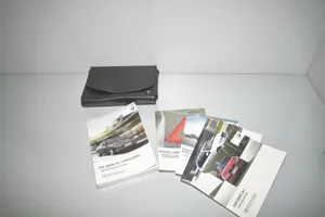 BMW 3 F30 F35 F31 Owners service history hand book 2608613