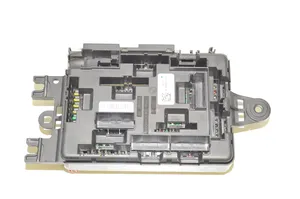 BMW 2 F22 F23 Sulakemoduuli 9389070