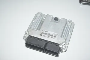 BMW X3 F25 Juego de cerradura y set ECU del motor 8574091