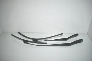 BMW X3 F25 Windshield/front glass wiper blade 7213271