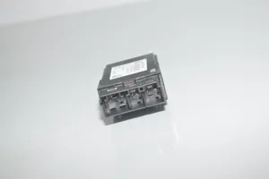 BMW 6 F06 Gran coupe Seat heating relay 9216468