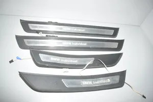 BMW 5 F10 F11 Set di rifiniture davanzale (interno) 8050044