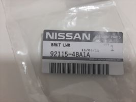 Nissan X-Trail T32 Radiatora (-u) turētājs / kronšteins 921154BA1A