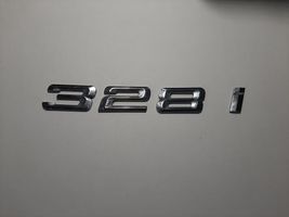BMW 3 F30 F35 F31 Logo, emblème de fabricant 