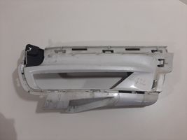 Volvo V90 Cross Country Grille inférieure de pare-chocs avant 31664383