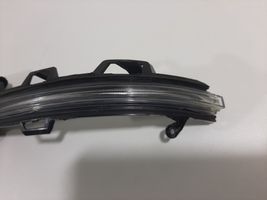 BMW X3 G01 Pagrieziena lukturis spogulī 7441439