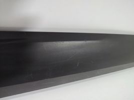 Nissan Qashqai J12 Rivestimento della portiera anteriore (modanatura) 808706UAOA