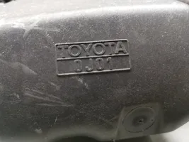 Toyota Yaris Oro filtro dėžė 177000J010