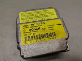 Mitsubishi Carisma Oro pagalvių valdymo blokas 0285001290