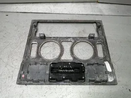 Mercedes-Benz E W210 Console centrale, commande chauffage/clim 