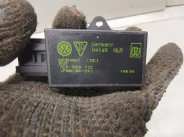 Volkswagen Touran I Seat heating relay 7L0959772