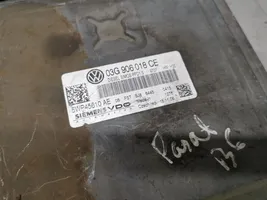 Volkswagen PASSAT B6 Sterownik / Moduł ECU 03G906018CE