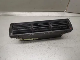 Audi A6 S6 C4 4A Centrālais gaisa ventilācijas režģis 4A1820951B