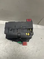 Volkswagen Polo II 86C 2F Fuse box set 357937039