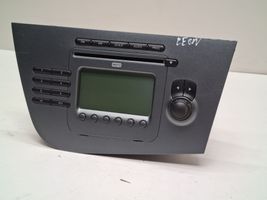 Seat Leon (1P) Panel / Radioodtwarzacz CD/DVD/GPS 1P2035186A