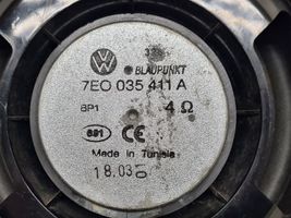 Volkswagen Touareg I Garsiakalbis (-iai) priekinėse duryse 7E0035411A