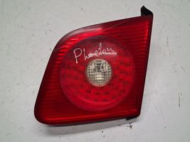 Volkswagen Phaeton Lampy tylnej klapy bagażnika 333622R