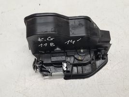 BMW 1 F20 F21 Zamek drzwi tylnych 7229459