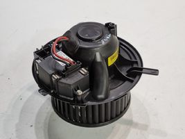 Volkswagen Touran II Ventola riscaldamento/ventilatore abitacolo F995748Q