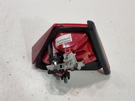 Volkswagen PASSAT B7 USA Lampy tylnej klapy bagażnika 561945094