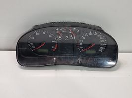 Volkswagen PASSAT B5 Compteur de vitesse tableau de bord 3B0920802