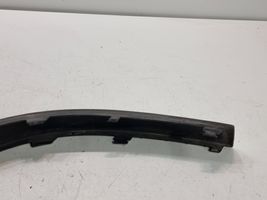 Volkswagen PASSAT B5.5 Modanatura separatore del paraurti anteriore 3B0807717