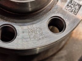 Volkswagen PASSAT B8 Crankshaft 04L105263D