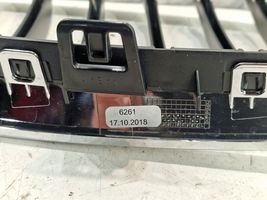 BMW 4 F32 F33 Maskownica / Grill / Atrapa górna chłodnicy 7294817