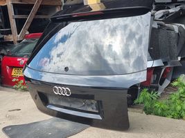 Audi A3 S3 8P Tylna klapa bagażnika 