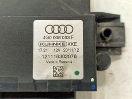 Audi A5 8T 8F Przekaźnik pompy paliwa 4G0906093F
