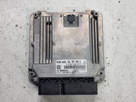 Seat Leon (5F) Sterownik / Moduł ECU 04L907309D