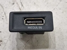Seat Leon (5F) Connettore plug in USB 5Q0035736