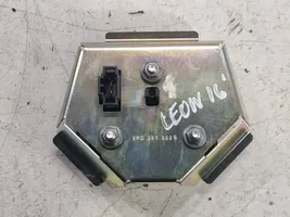 Seat Leon (5F) Bagāžnieka rokturis 5F0827565B