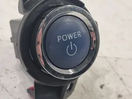 Toyota C-HR Bouton poussoir de démarrage du moteur 