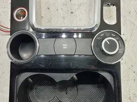 Volkswagen Touareg I Altri elementi della console centrale (tunnel) 7L6858602C