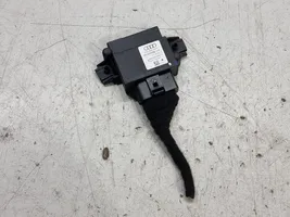 Audi A5 8T 8F Centralina/modulo pompa dell’impianto di iniezione 4G0906093F