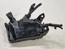 Toyota C-HR Module de fusibles 82111F4340