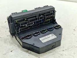 Mercedes-Benz CLS C218 X218 Module de fusibles A2129004710