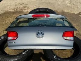 Volkswagen Golf VI Takaluukun/tavaratilan kansi 