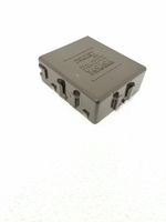 Toyota Land Cruiser (HDJ90) Light relay 8264213010