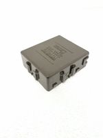 Toyota Land Cruiser (HDJ90) Light relay 8264213010