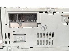 Chrysler Voyager Panel / Radioodtwarzacz CD/DVD/GPS P05064362AA