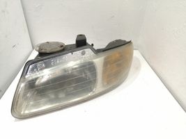 Chrysler Voyager Faro/fanale 083331110