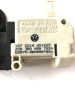 Audi A6 S6 C6 4F Glove box lock ZSB3B0959782A